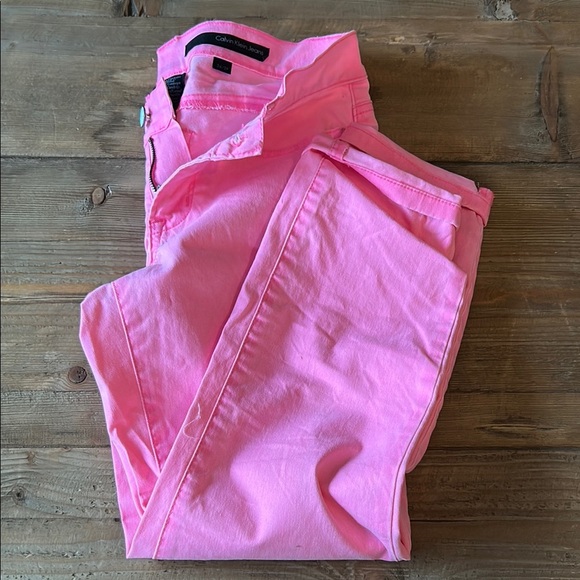 Calvin Klein Pink Skinny Jeans Fashion-Forward Denim - Picture 3 of 5
